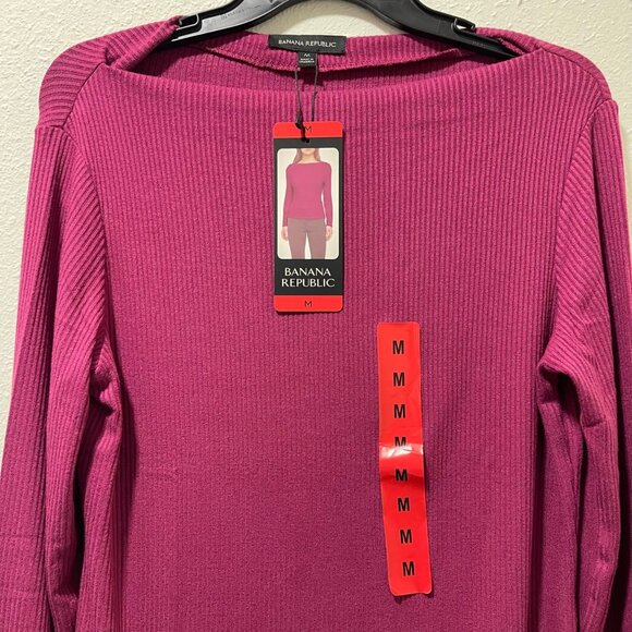 Banana Republic Womens Medium Ribbed Knit Top Red Long Sleeve Boat Neck NWT - Picture 4 of 12
